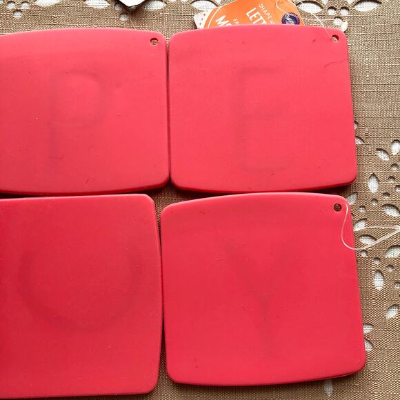 NWT Wilton Silicone "Shape with Fondant" Letter Molds - Picture 7 of 7